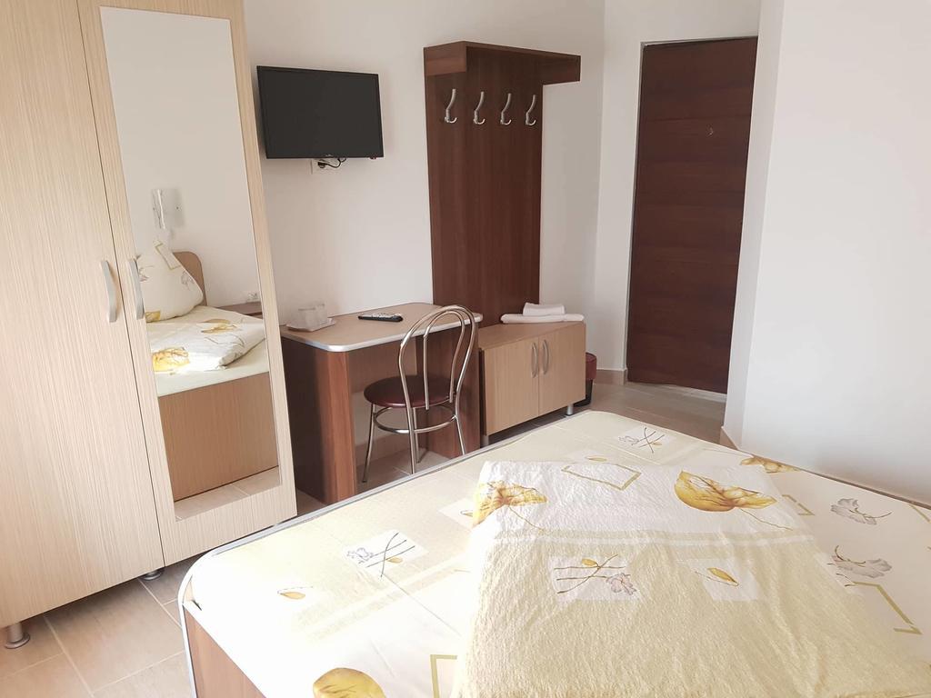 Hotel Onalisa Arad Esterno foto