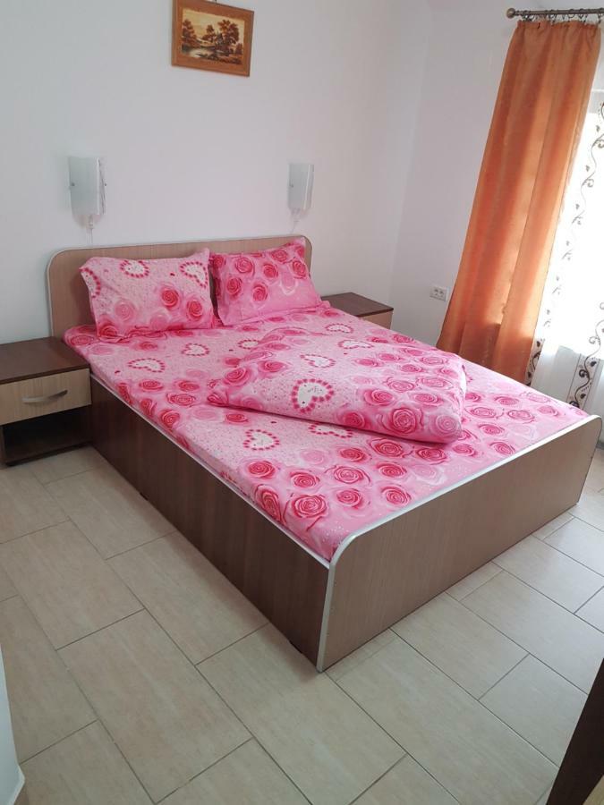 Hotel Onalisa Arad Esterno foto